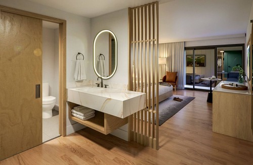 Rancho Santa Fe Hotel | 3 Relieving Getaway Stay with Pool, Spa & Rancho Santa Fe Views