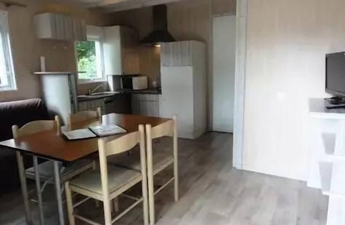 Monterblanc Ski Chalet | 3-Room Accessible Chalet for 4 People + TV