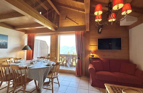 Combloux Apartment | 3-Room Apartment + Mezzanine, Sleeps 7, Mont-Blanc View, Parking