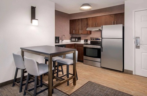 Town Center Hotel | 3 Spacious 2BR Suites w/Kitchens, Pool, Gym & Free Breakfast! Pets Welcome!