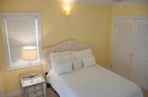 Cotton Ground Apartment | 3 Spacious Spaces! Great for a Family Getaway w/ Free Parking, Concierge & Spa!