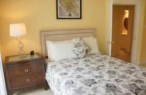 Cotton Ground Apartment | 3 Spacious Spaces! Great for a Family Getaway w/ Free Parking, Concierge & Spa!
