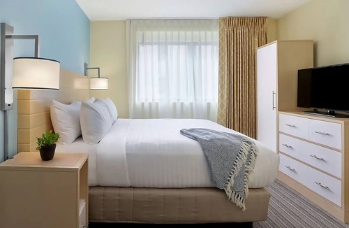 Central Business District Resort | 3 Spacious Units, Perfect for the French Quarter & National WWII Museum
