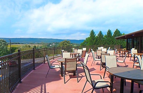 Boalsburg Hotel | 3-Star Hotel ∙ Wyndham Garden State College