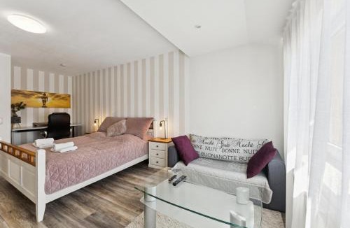 Korbach Apartment | 3 Sterne FeWo Gold-Blick Urlaub zwischen Edersee und Willingen