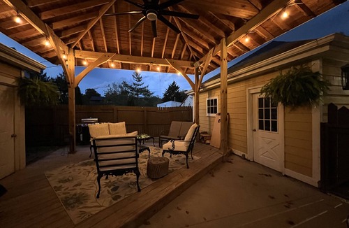 Madison House | 3-suite cottage spa (aaaah!) house—amenities galore, in historic Madison Indiana