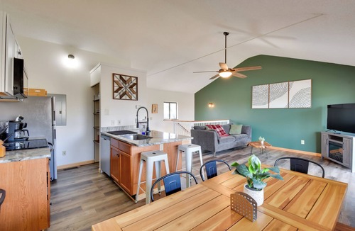 Seneca House | 3-Unit Combo w/Dock on Lake Keowee - Hike & Fish!