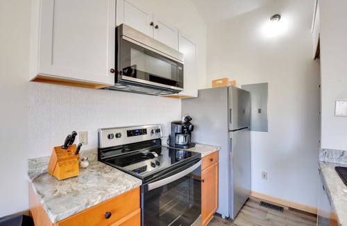 Seneca House | 3-Unit Combo w/Dock on Lake Keowee - Hike & Fish!