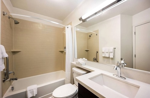 Morris Plains Hotel | 3 Units | Spacious Extended Stay Suites Near Morristown and NYC Access