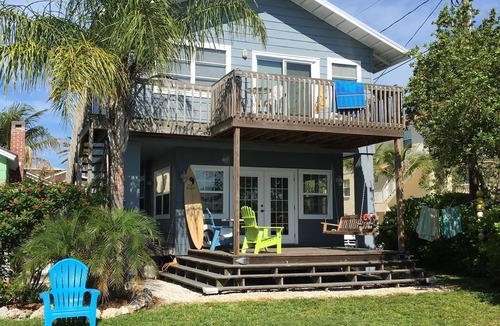 Bradenton Beach Cottage | 3 Waterfront Cottages- 4 units - Rent 1 or all 4 - Dock - 1 Block to Beach