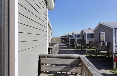 Hatteras Condo | 30 Stolen Moments Studio Bedroom Condo