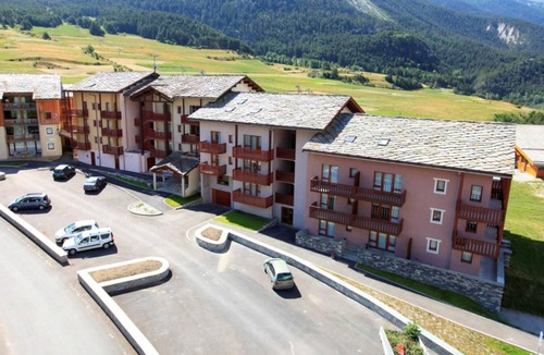 Termignon Apartment | 300m from resort center, 1st floor, view village, balcony, tv, ski locker, 27m², Val Cenis