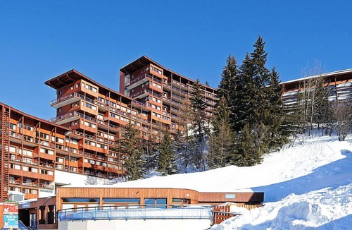 Arc-1600 Apartment | 300m from resort center, swimming pool, sauna, hammam, terrace, balcony, tv, ski locker, 58m²