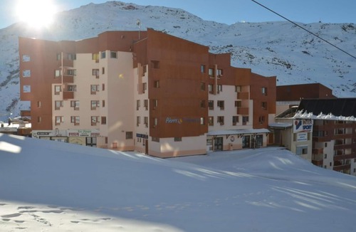 Les Bruyeres Apartment | 300m from shops, 2nd floor, view ski slopes, tv, 33m², Les Menuires