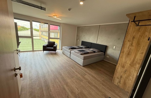 Stuttgart House | 305 - One-room apartment with double bed