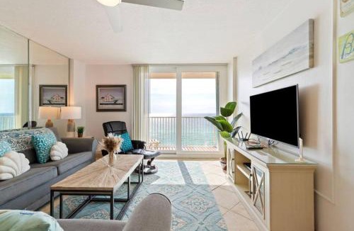Seagrove Beach Apartment | 30A Beachfront, Endless Horizons,Pool 4 Beds, Gulf Views