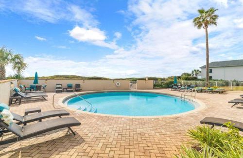 Seagrove Beach Apartment | 30A Beachfront, Endless Horizons,Pool 4 Beds, Gulf Views