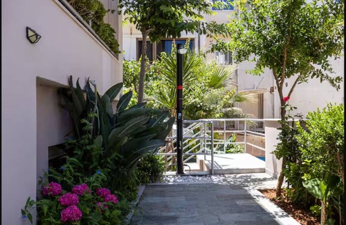 Nea Chora Apartment | 30m² studio 90m from the beach in Chania Self Check‑in Parking Garden Fast WiFi