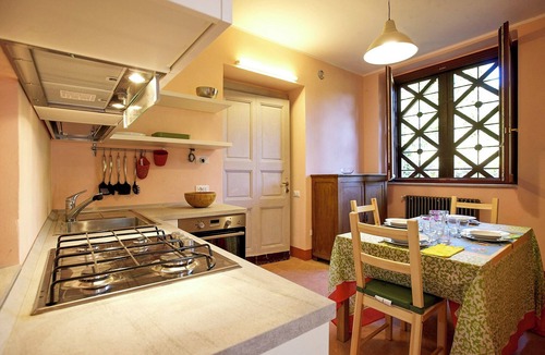 Verbania House | 3½-room house with approx. 10. 000 m² large private property in a quiet and sunny location
