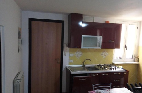 Stia Apartment | 31 Piazza Bernardo Tanucci