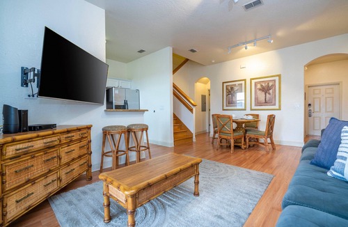 Regal Palms Villa | 3132 CA - Charming Townhome Retreat