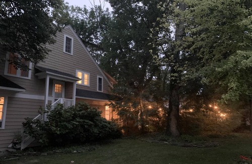 Lakeside Cottage | 328 E Second Street in Lakeside