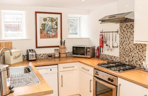 Buxton House | 32A, Buxton