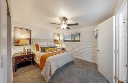 Julia Keen House | 32nd (Johnny)