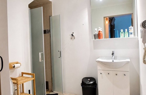 Aucey-la-Plaine Apartment | 33m² studio with wheelchair access, near Mont Saint-Michel