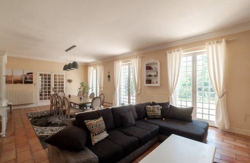 Vianne House | 345 m² House ∙ 5 bedrooms ∙ 10 guests