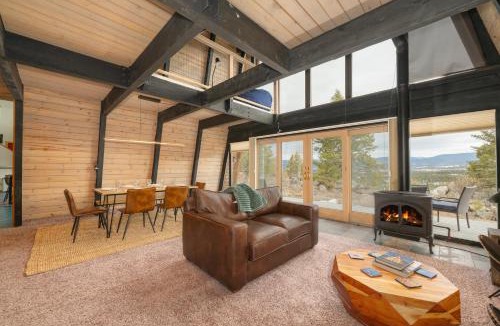 Grand Country Estates House | 349 Ridge Road
