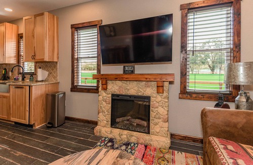 Bronson Cottage | 35 minutes from both Gainesville and Ocala, 20 minutes from HITS
