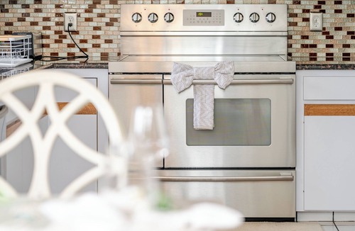 Randolph House | 35 Spacious & Private 6BR Summer Retreat in Randolph w/Parking & Pet-Friendly