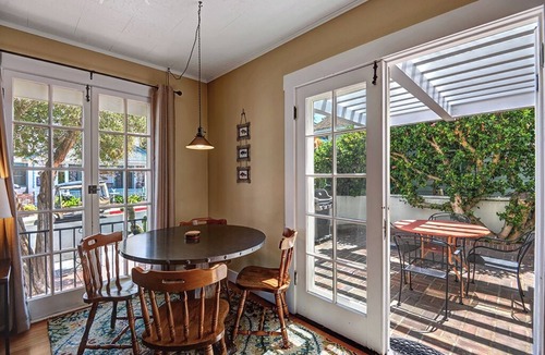 Avalon House | 351CA: Sprawling Home, Lots of Outdoor Space, Min Away from Beach