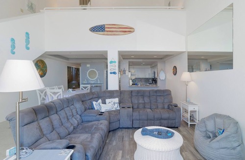 Downtown Condo | 357 Ocean View