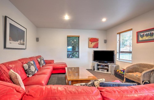 Hanmer Springs House | 35b Denby Place
