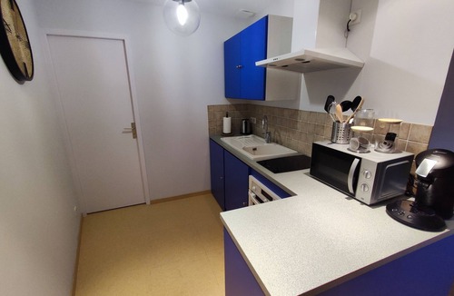Dompierre-les-Ormes Apartment | 35m2 apartment in the heart of the village 5mn from the RCEA 25mn from the TGV-clunisois station