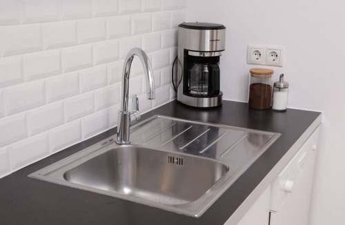 Prenzlauer Berg Apartment | 35QM STUDIO DESIGN APARTMENT by BENSIMON (7)