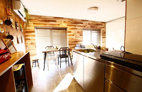 Naka Ward Hostel | 365BASE outdoor hostel