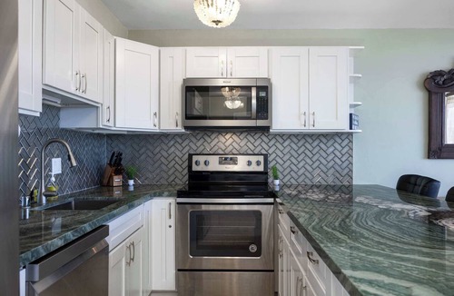 Waikiki Condo | 36FL Ocean view condo w/Diamond Head & parking