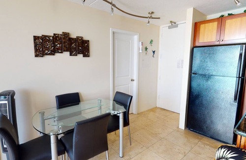 Waikiki House | 36th Floor Deluxe Ocean View Condo with Free Parking & Wifi