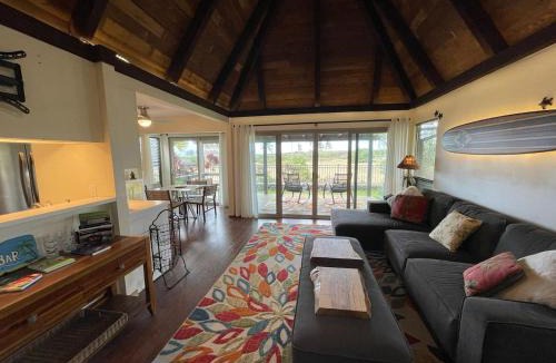 Punaluu House | 37 1 Bed 1 Bath with Ocean Views