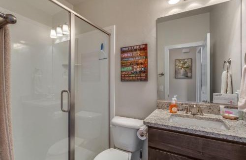 Sienna Hills House | 370 Ladera ARCADE BASKETBALL 2 X BOX ONE S's and Sports Equipment