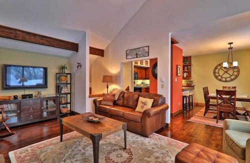 Plymouth House | 375 Hawk Spur