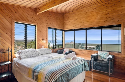 Coolum Beach House | 38 Pacific Terrace, Coolum Beach