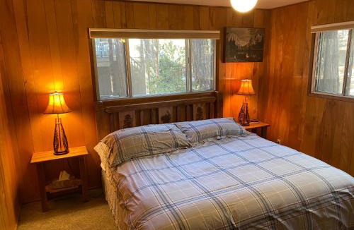 North Wawona Ski Chalet | 3A Cutters Edge