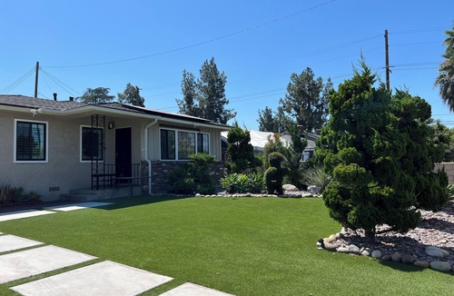 Charter Oak House | 3B2B House Huge Yard Nice Pool BBQ Grill Fire Pit Beautiful View