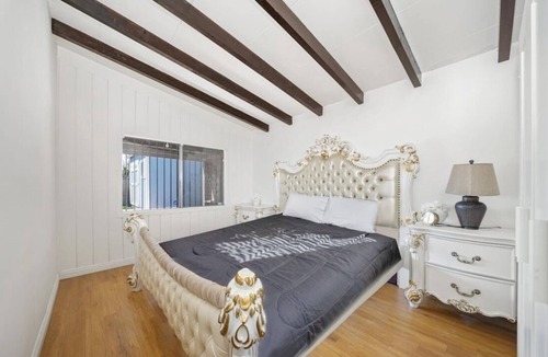 Rosemead House | 3B2B upscale bungalow -3147