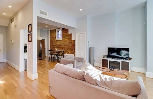 North Capitol Street House | 3BD Classic Victorian in Downtown DC Near Metro and Local Attractions!