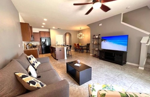 Riverview House | 3BD Cozy Home Away From Home